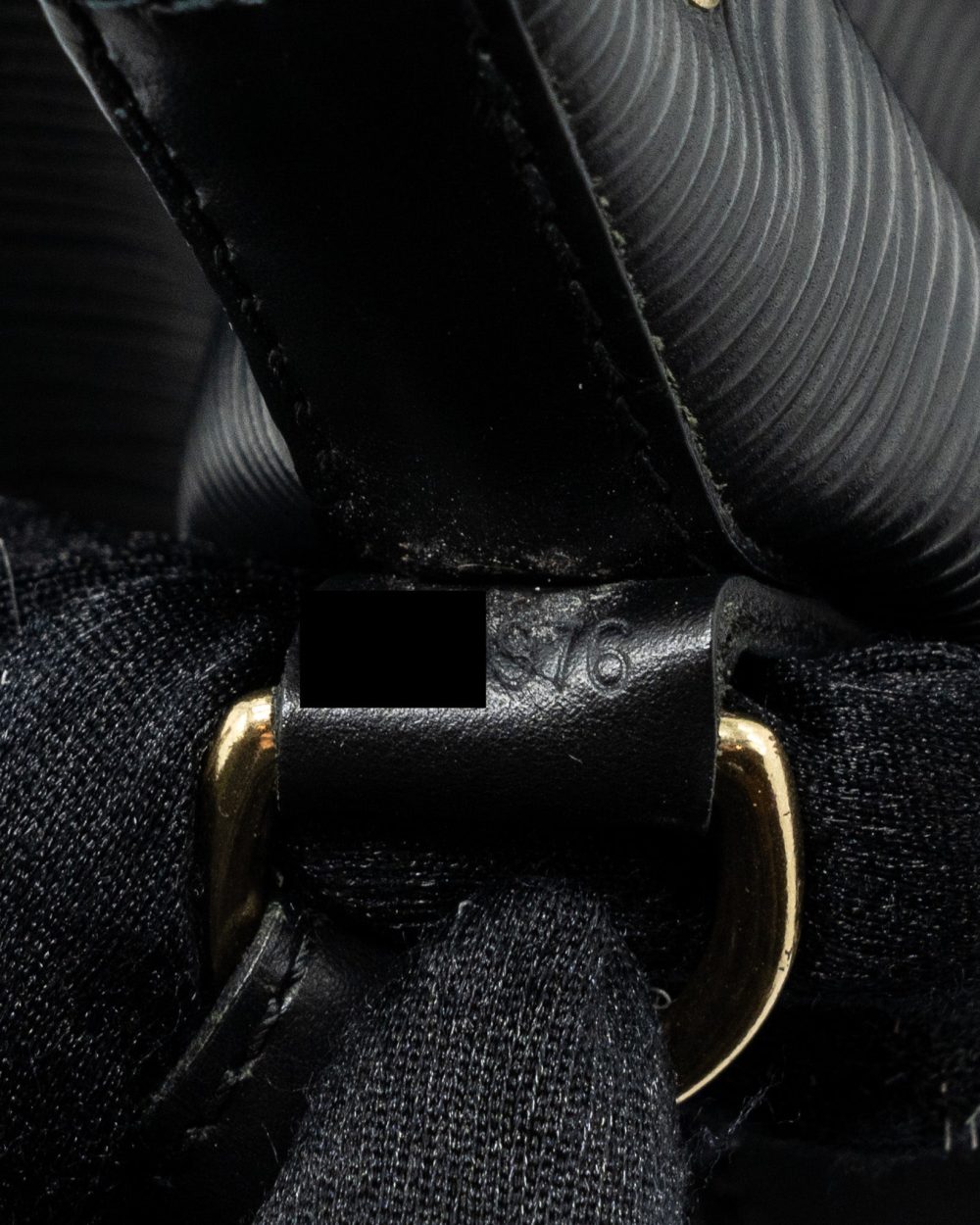 AAA Replica Louis Vuitton LV PETIT NOE EPI LEATHER BLACK GHW