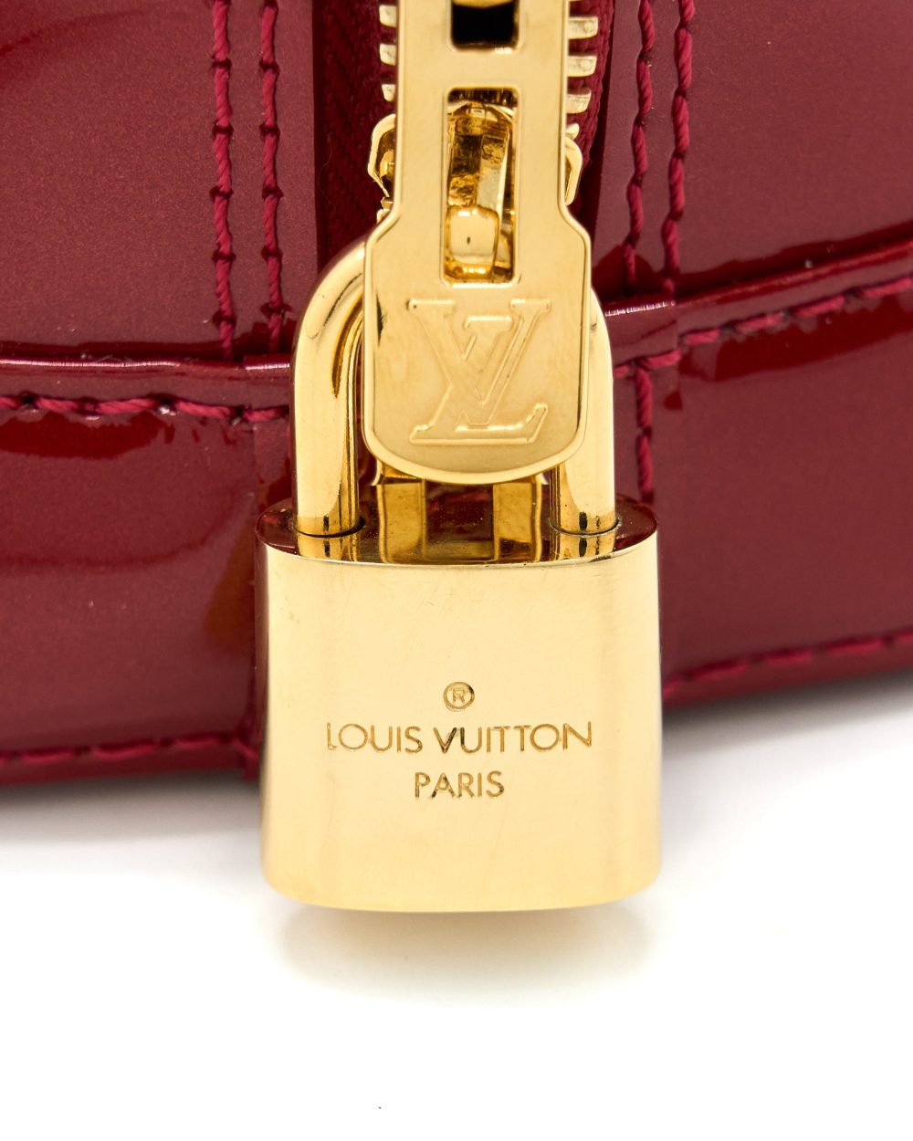AAA Replica Louis Vuitton LV ALMA BB VERNIS RED GHW