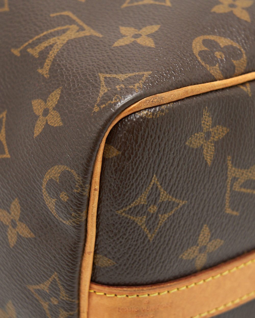 AAA Replica Louis Vuitton LV SPEEDY25 WITH STRAP MONOGRAM CANVAS