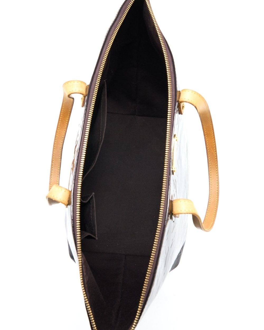 AAA Replica Louis Vuitton LV VERNIS BELLEVUE GM BAG PATENT AMARANTE GHW