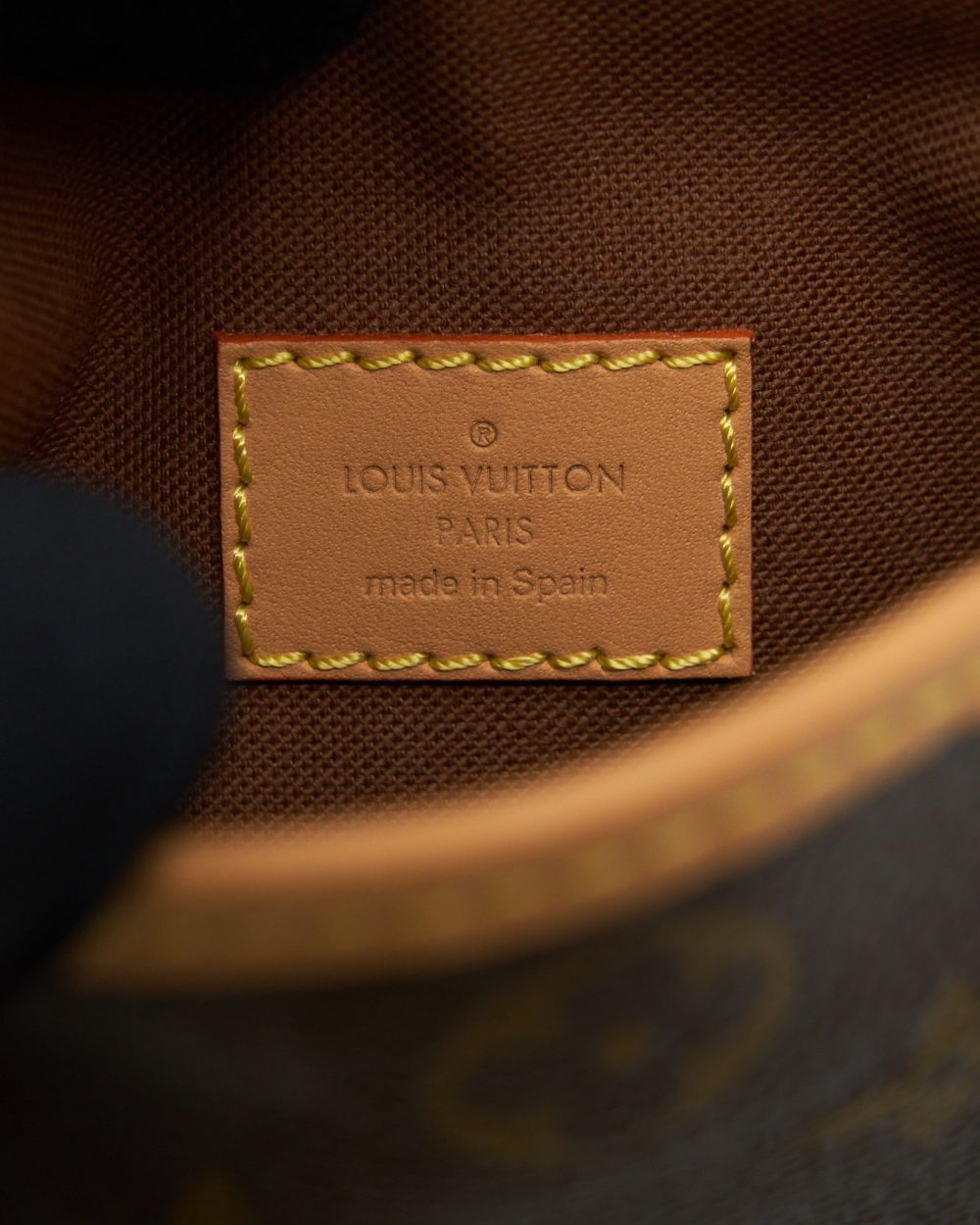 AAA Replica Louis Vuitton LV FOLD ME POUCH MONOGRAM CANVAS GHW