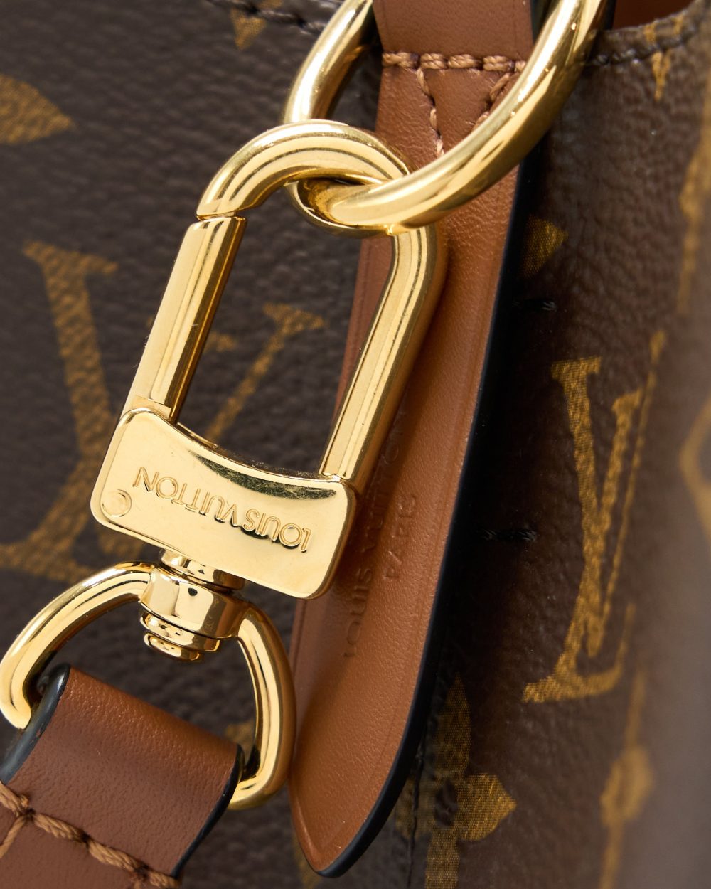 AAA Replica Louis Vuitton LV NEONOE MONOGRAM CANVAS CARAMEL GHW