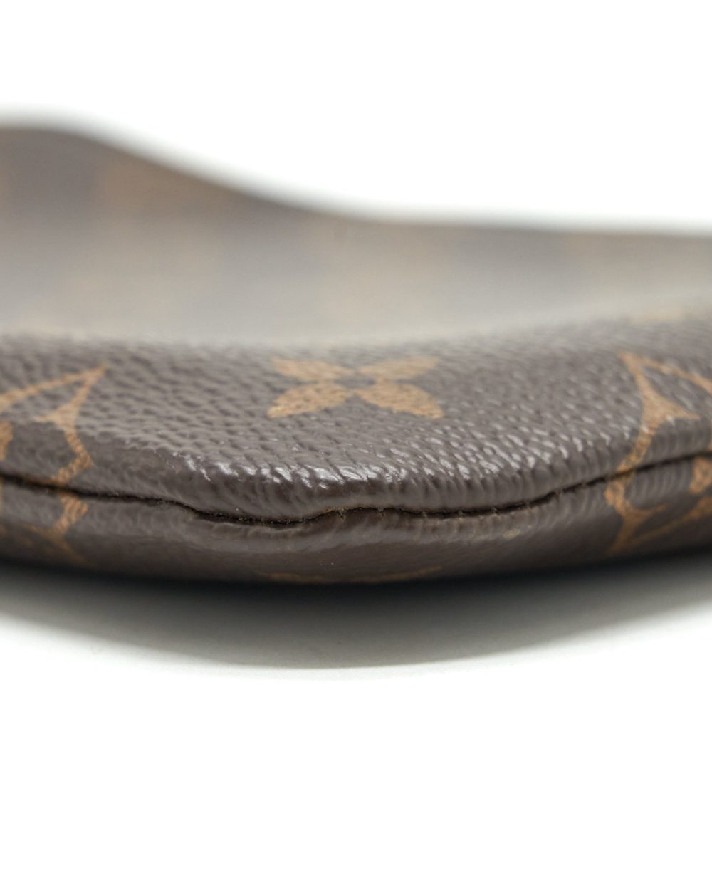 AAA Replica Louis Vuitton LV ETUI VOYAGE PM POUCH MONOGRAM CANVAS GHW