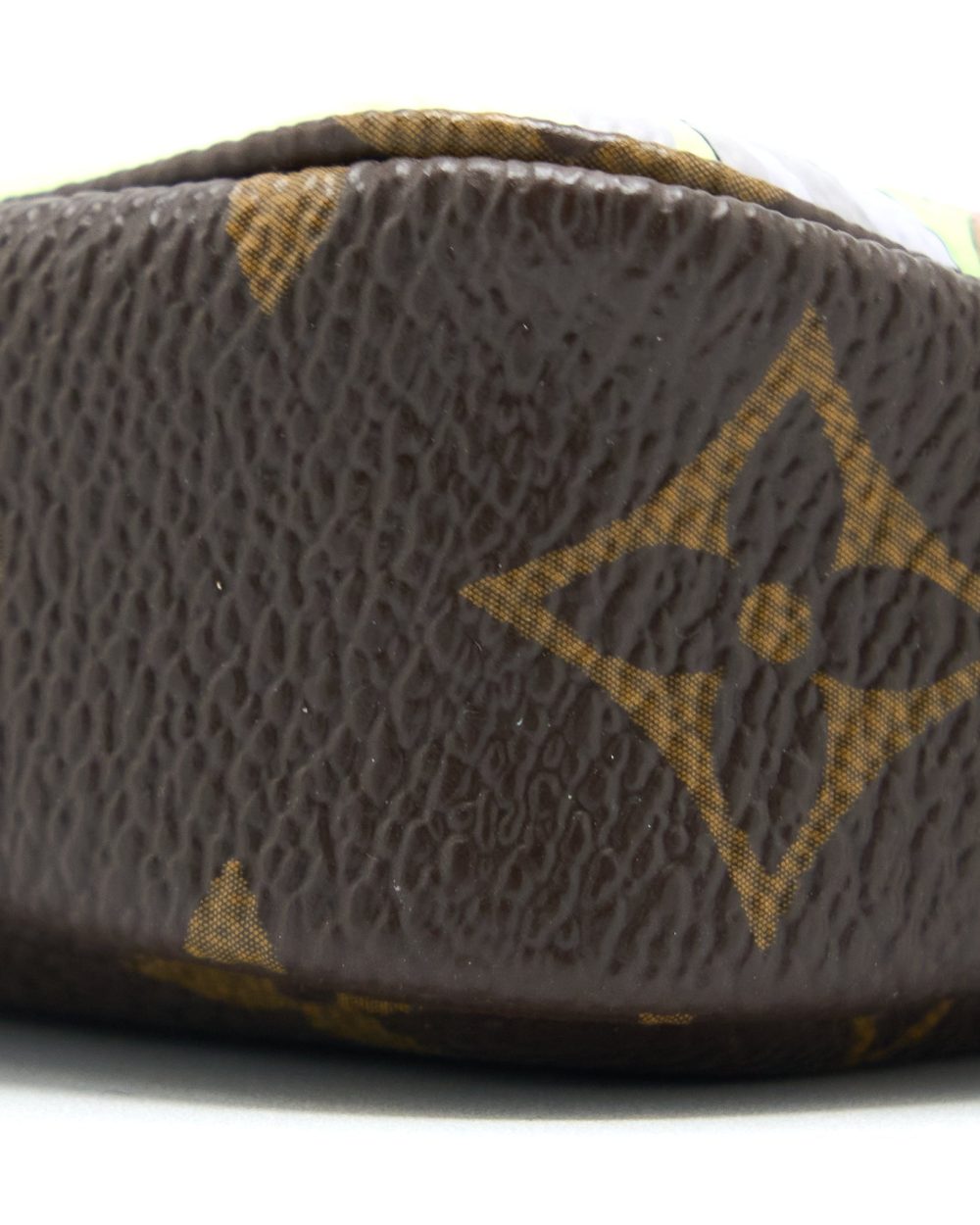 AAA Replica Louis Vuitton LV MINI POCHETTE ACCESSORIES LIMITED VIVIENNE HOLIDAYS JAPAN MONOGRAM CANVAS GHW
