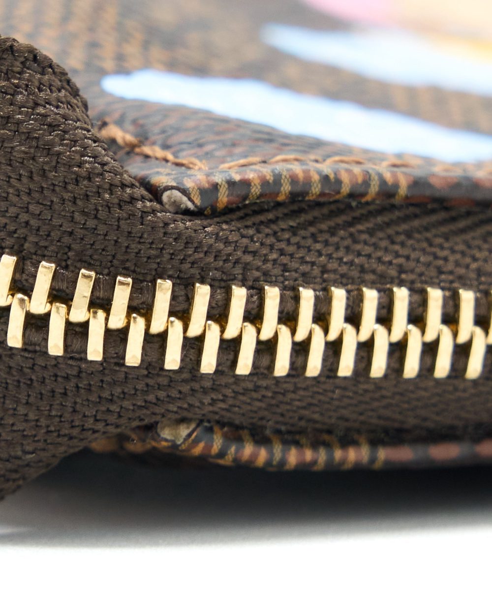 AAA Replica Louis Vuitton LV MINI POCHETTE ACCESSORIES LIMITED VIVIENNE HOLIDAYS DAMIER EBENE CANVAS GHW