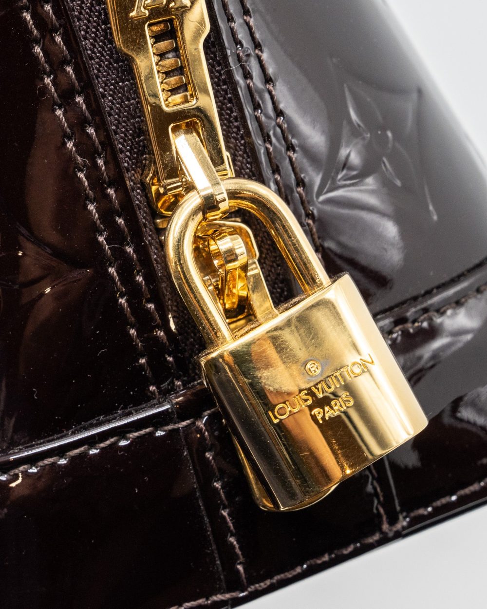 AAA Replica Louis Vuitton LV ALMA BB PATENT AMARANTE GHW