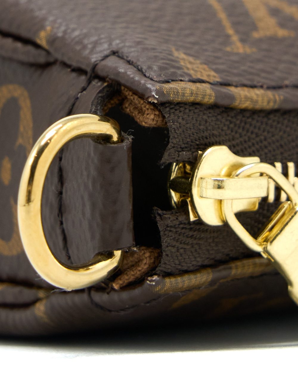 AAA Replica Louis Vuitton LV POCHETTE ACCESSORIES MONOGRAM CANVAS GHW (NEW VERSION)
