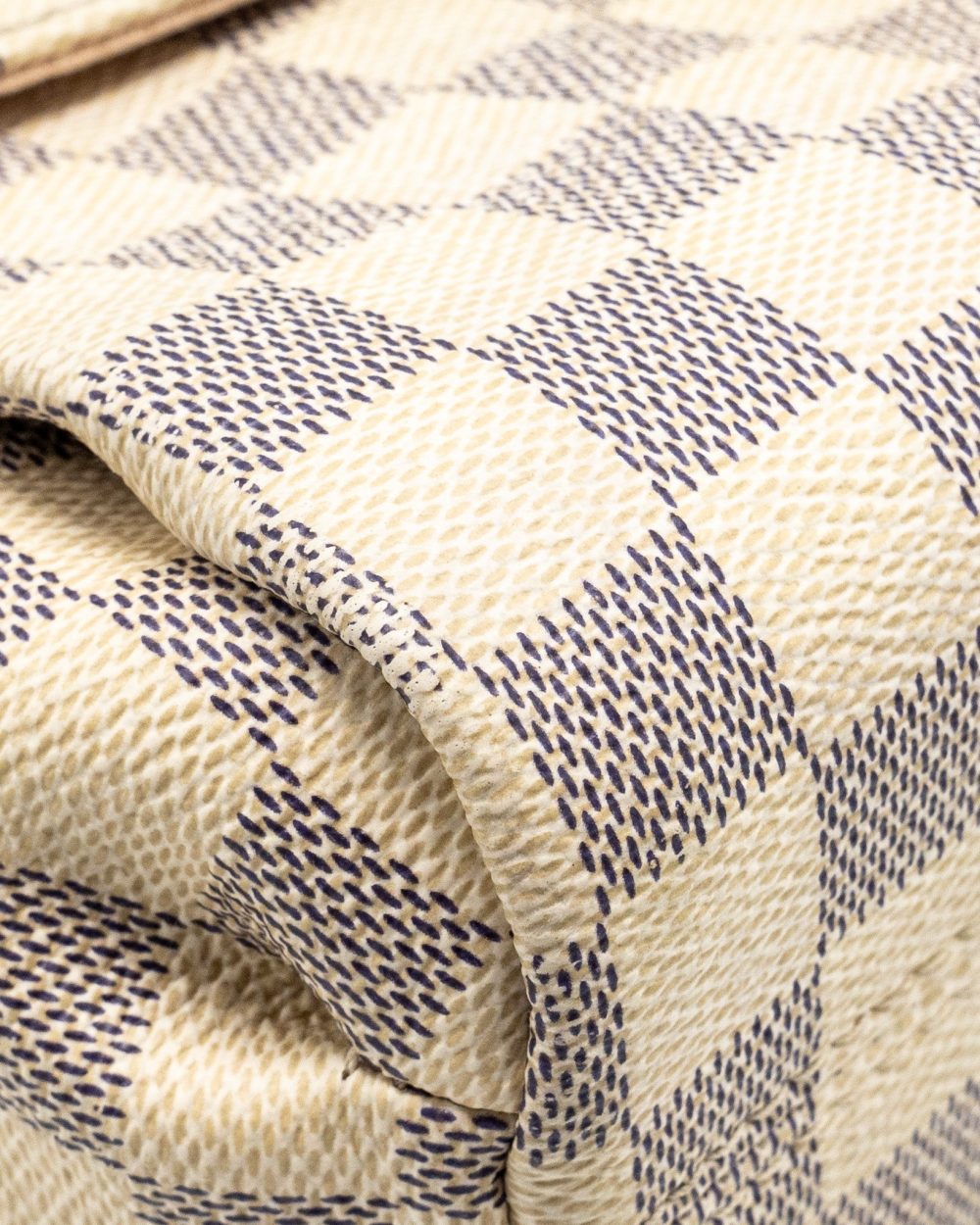 AAA Replica Louis Vuitton LV CROISETTE DAMIER AZUR CANVAS WHITE GHW