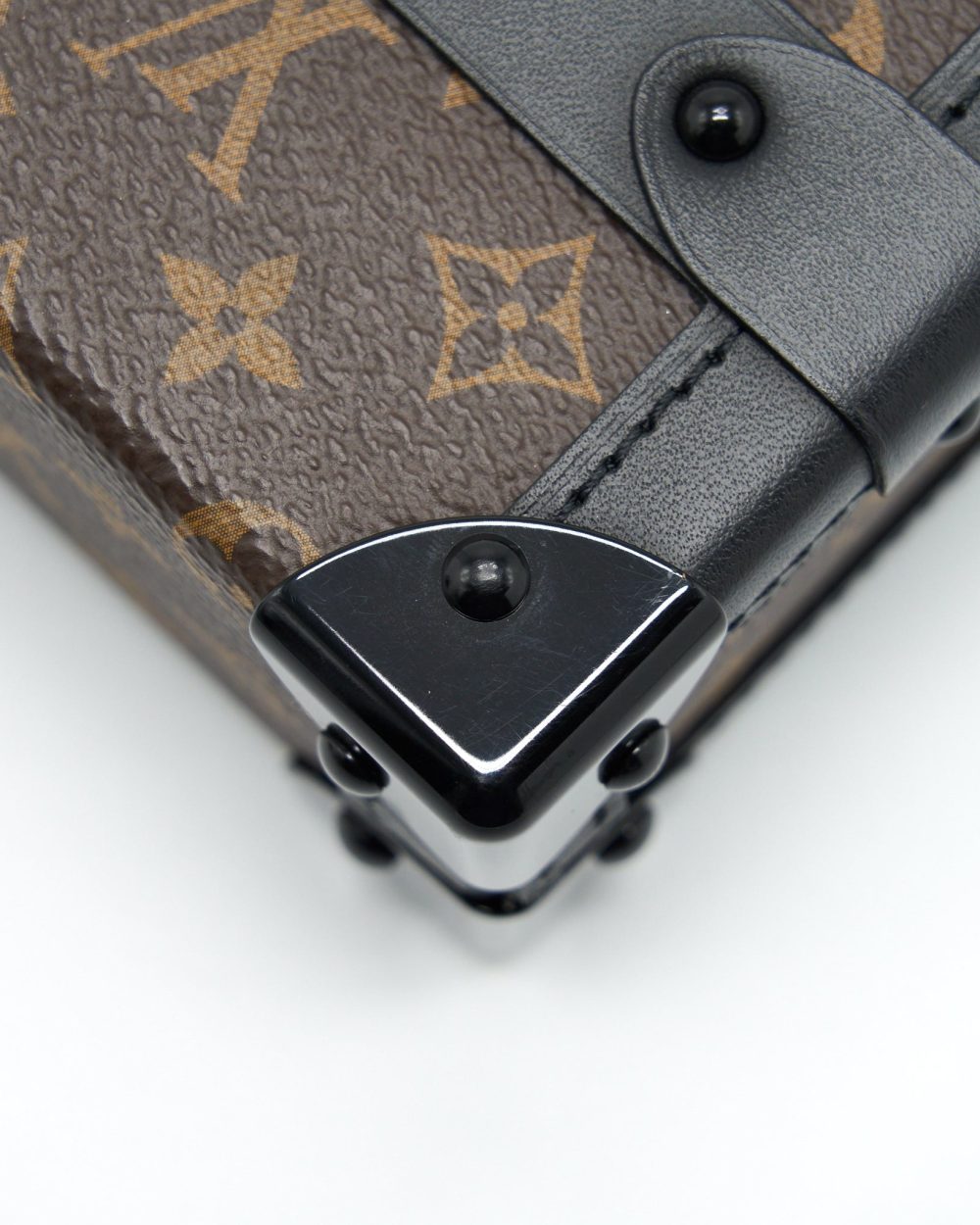 AAA Replica Louis Vuitton LV PETITE MALLE MONOGRAM CANVAS GHW