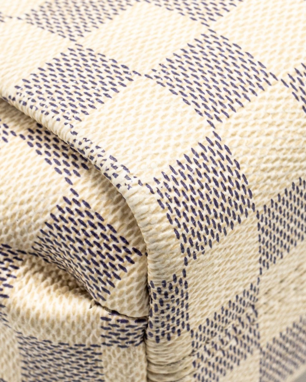 AAA Replica Louis Vuitton LV CROISETTE DAMIER AZUR CANVAS WHITE GHW