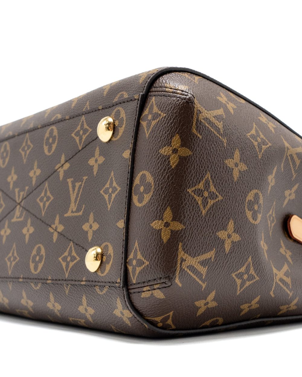 AAA Replica Louis Vuitton LV MONTAIGNE MM MONOGRAM CANVAS GHW