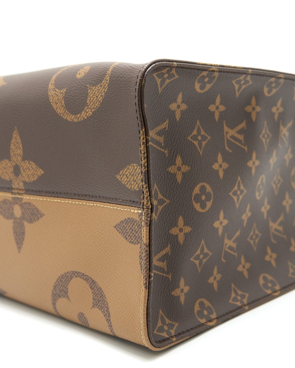 AAA Replica Louis Vuitton LV ON THE GO GM MONOGRAM CANVAS
