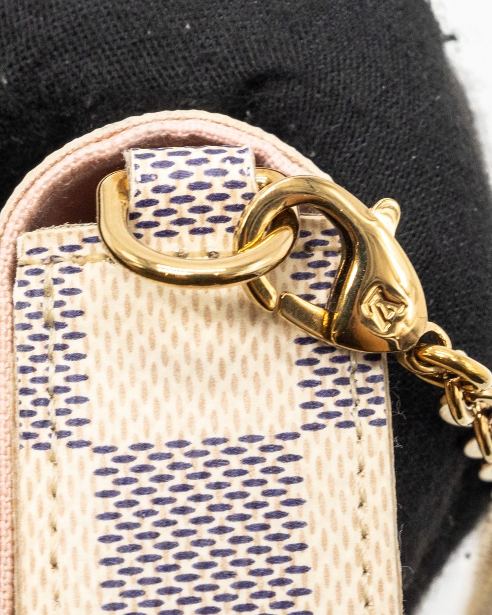 AAA Replica Louis Vuitton LV FELICIE POCHETTE DAMIER AZUR CANVAS GHW