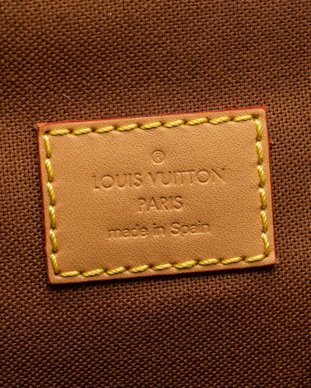 AAA Replica Louis Vuitton LV MONTSOURIS PM BACKPACK MONOGRAM CANVAS / LEATHER GHW (NEW VERSION)