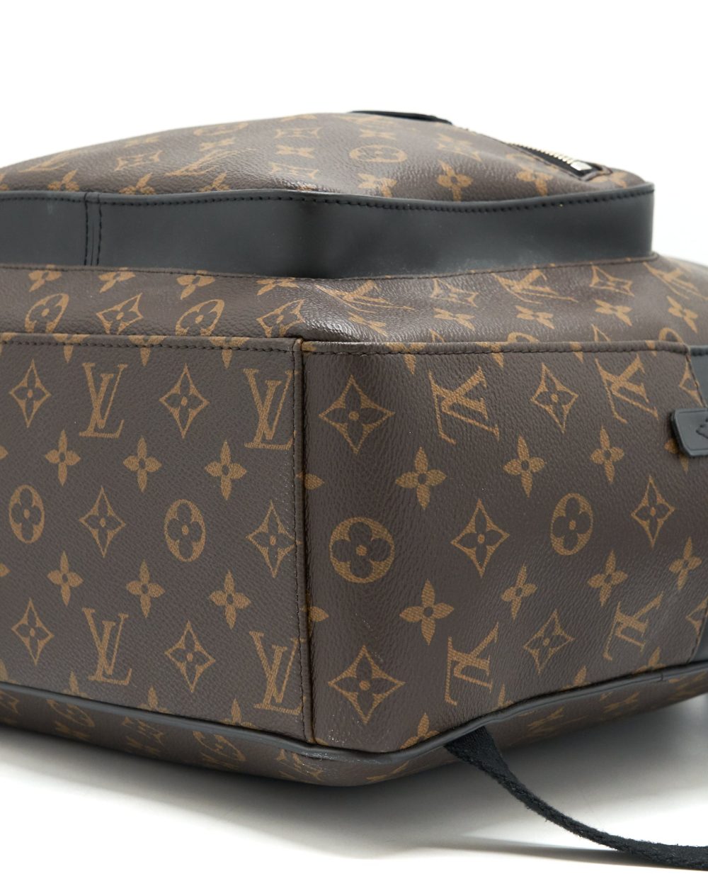AAA Replica Louis Vuitton LV MONOGRAM CANVAS BACKPACK