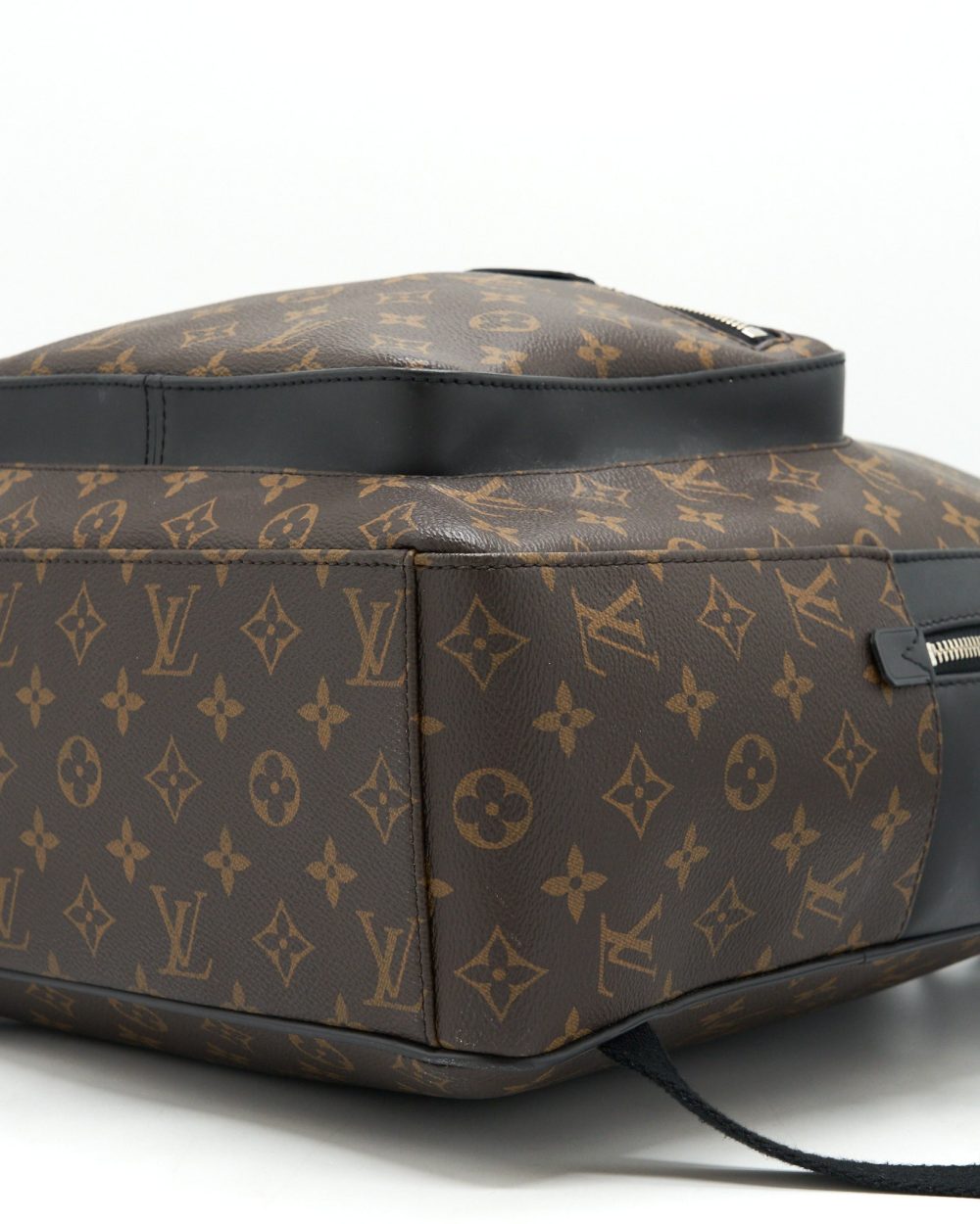 AAA Replica Louis Vuitton LV MONOGRAM CANVAS BACKPACK