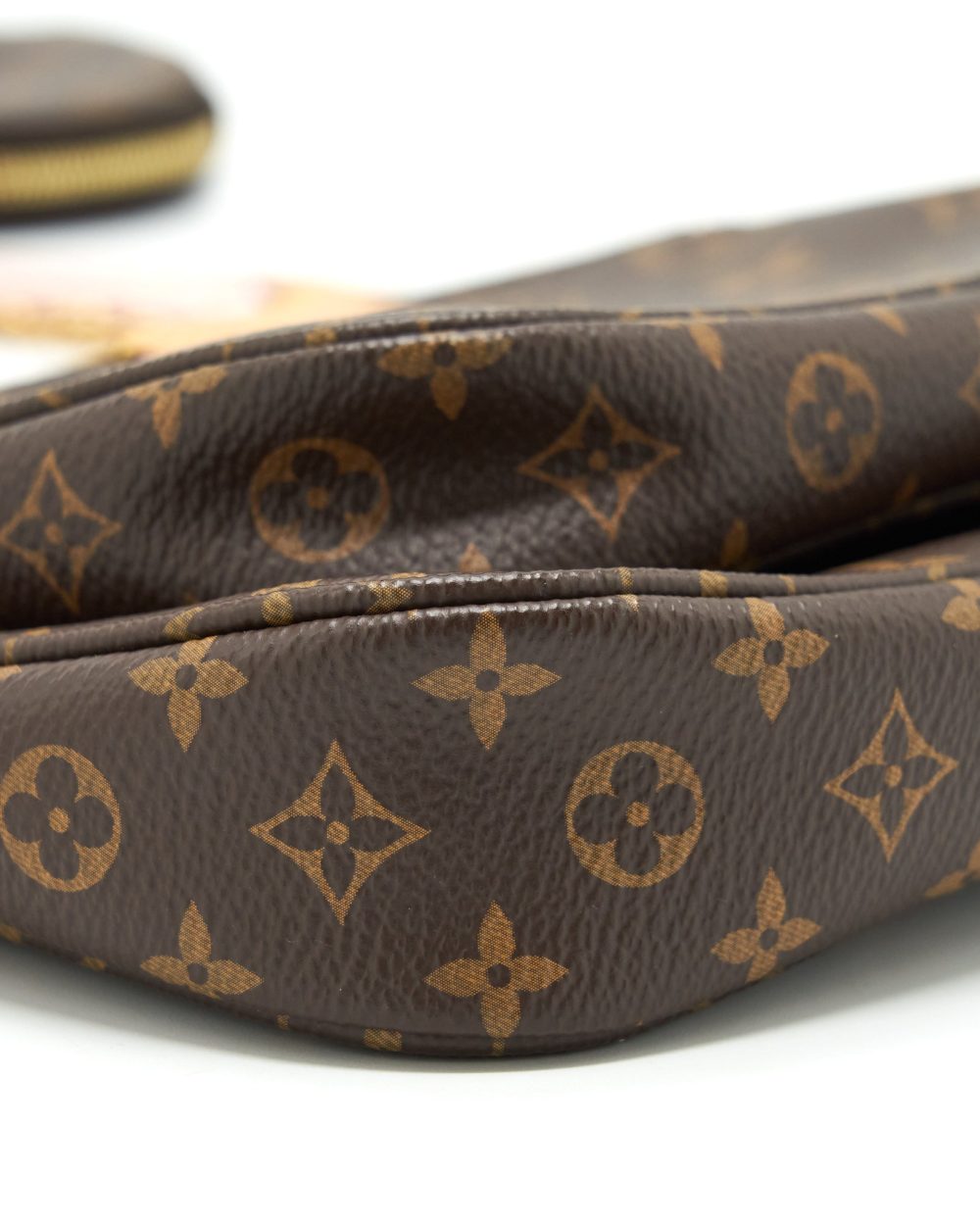 AAA Replica Louis Vuitton LV MULTI POCHETTE ACCESSORIES PINK STRAP MONOGRAM CANVAS GHW