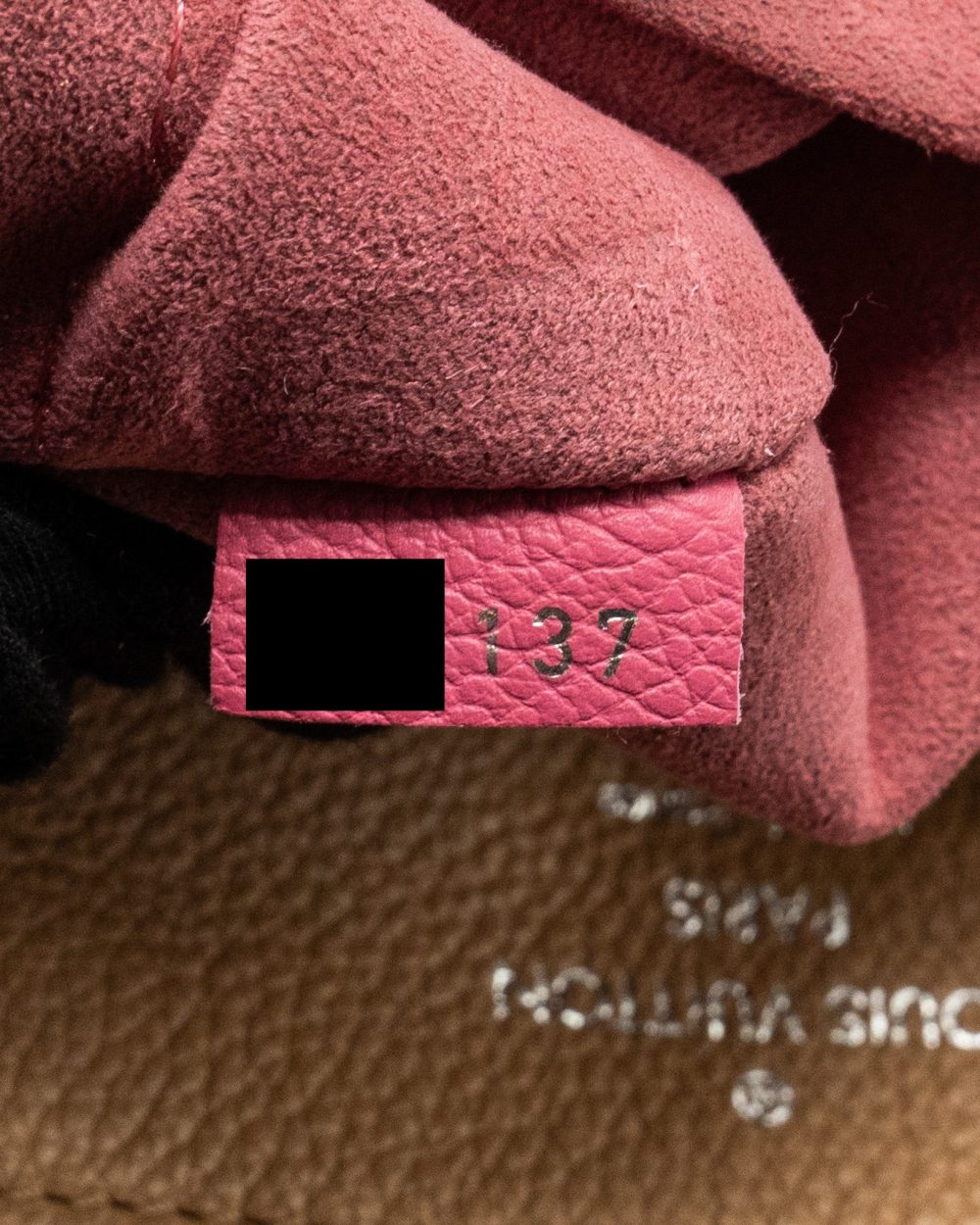 AAA Replica Louis Vuitton LV LOCKME BACKPACK CALFSKIN PINK/BEIGE SHW