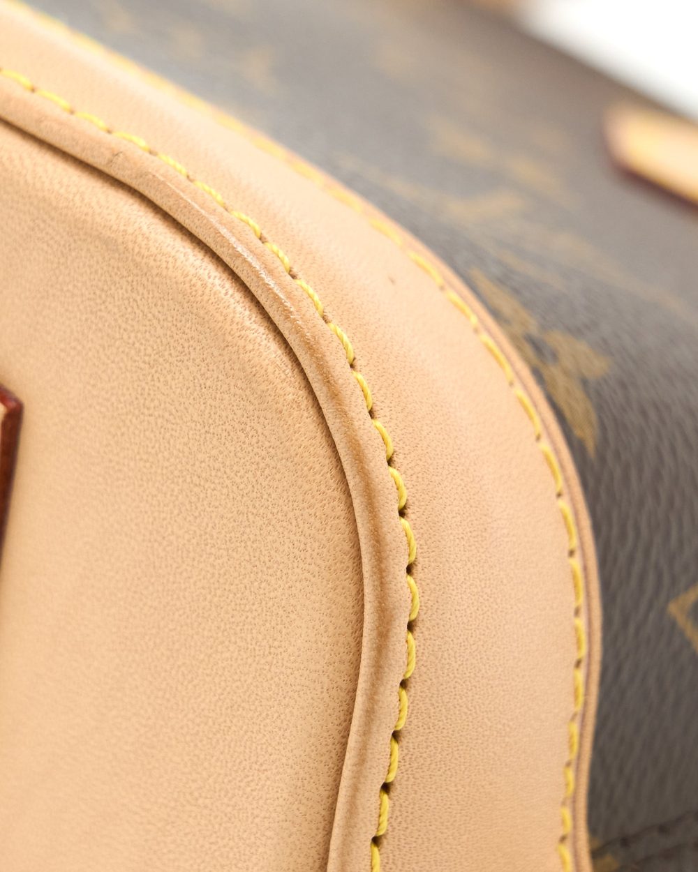 AAA Replica Louis Vuitton LV ALMA BB MONOGRAM CANVAS GHW