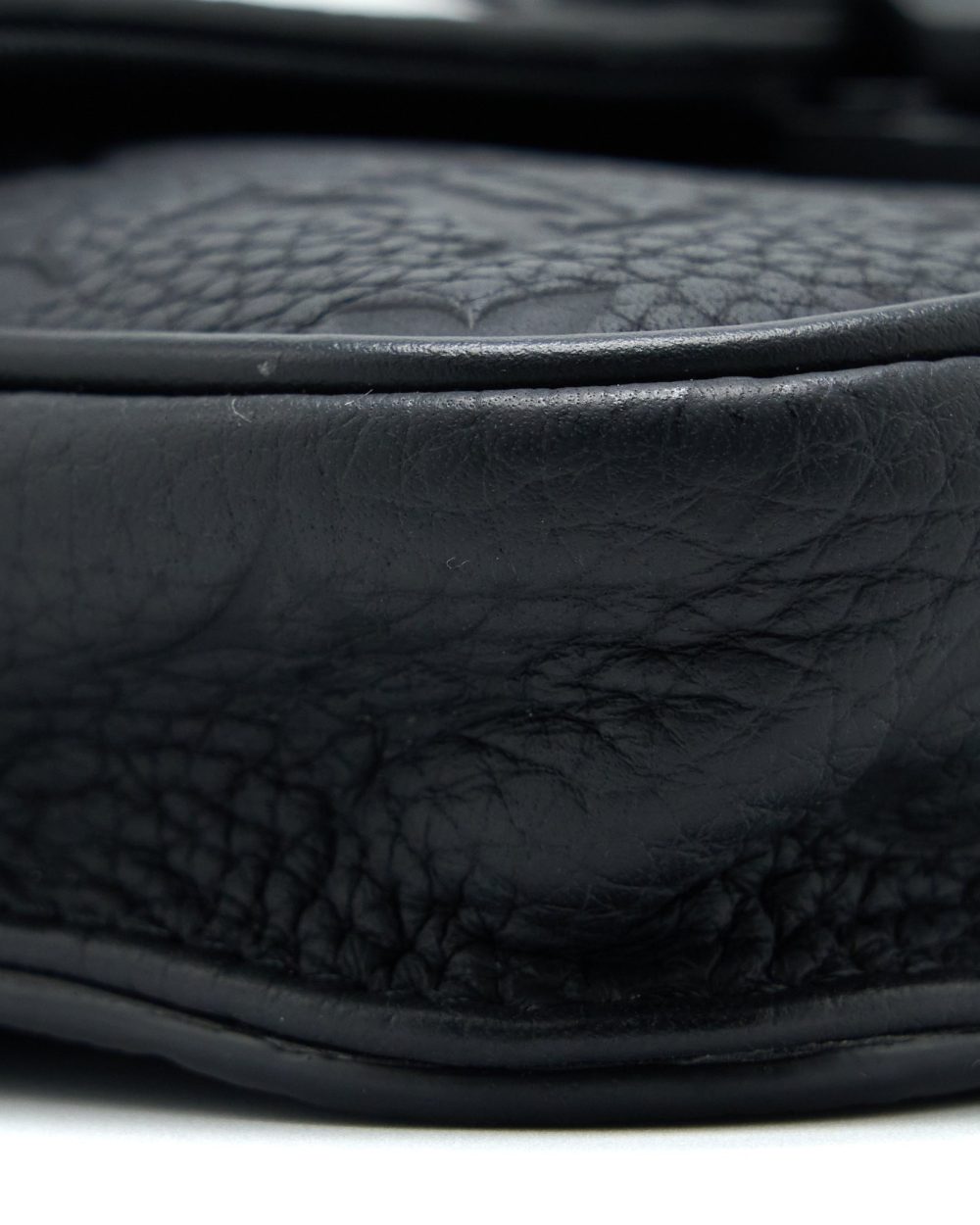 AAA Replica Louis Vuitton LV S LOCK SLINGBAG MONOGRAM-EMBOSSED TAURILLON BLACK BLACK HARDWARE (NEW VERSION)