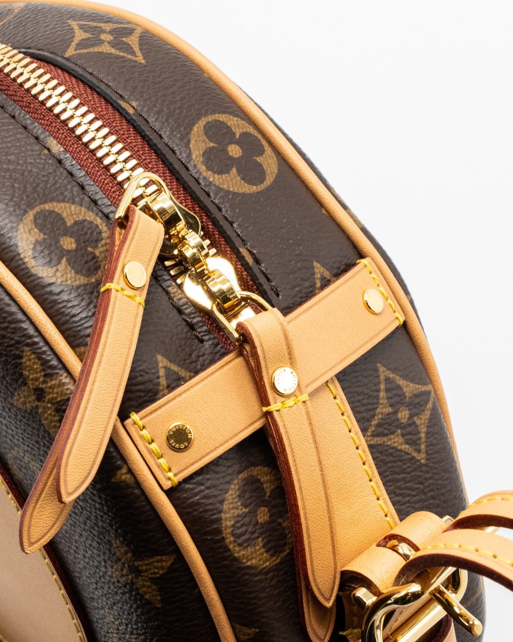 AAA Replica Louis Vuitton LV BOITE CHAPEAU SOUPLE MM MONOGRAM CANVAS GHW