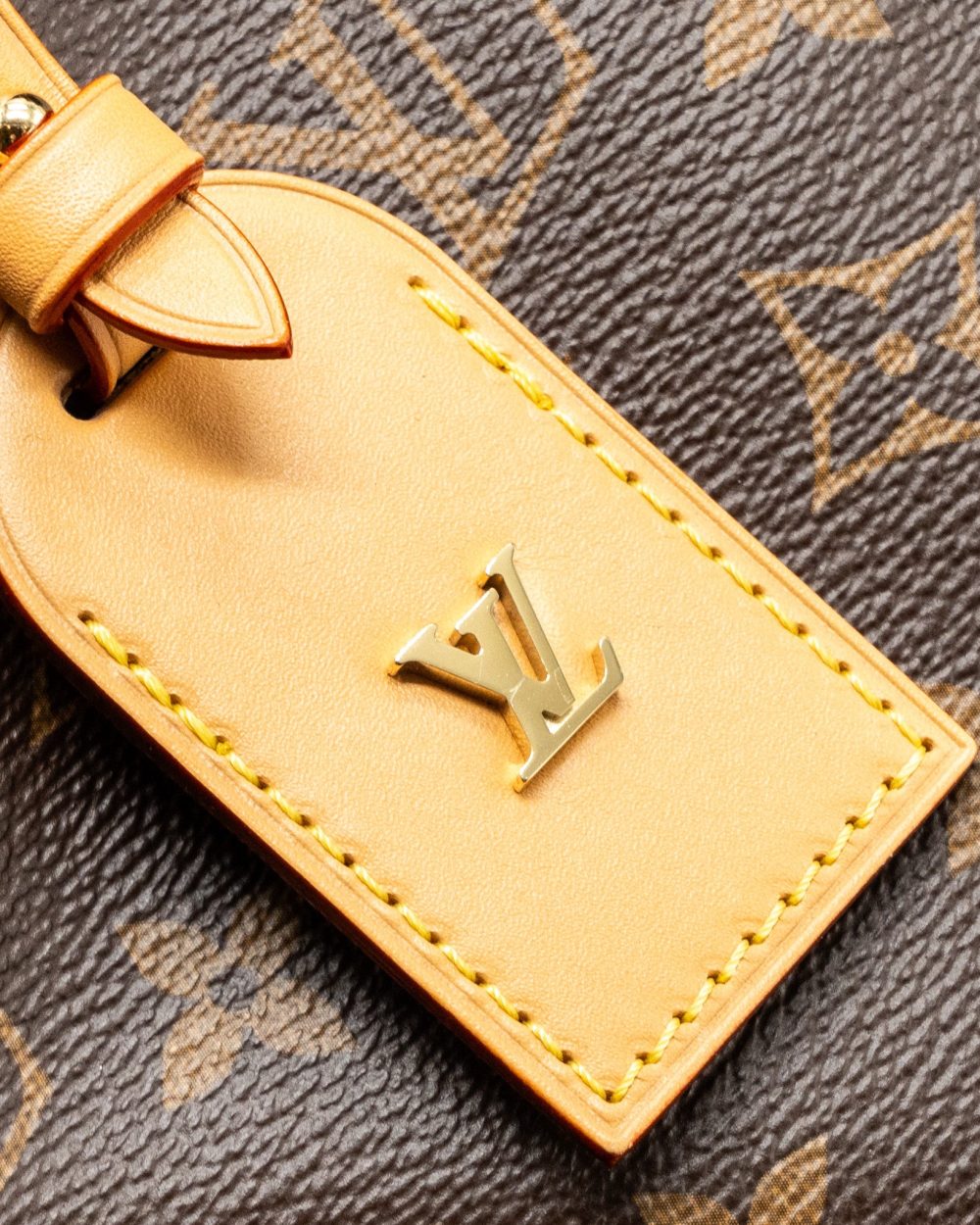 AAA Replica Louis Vuitton LV CARRYALL PM MONOGRAM CANVAS GHW (NEW VERSION)