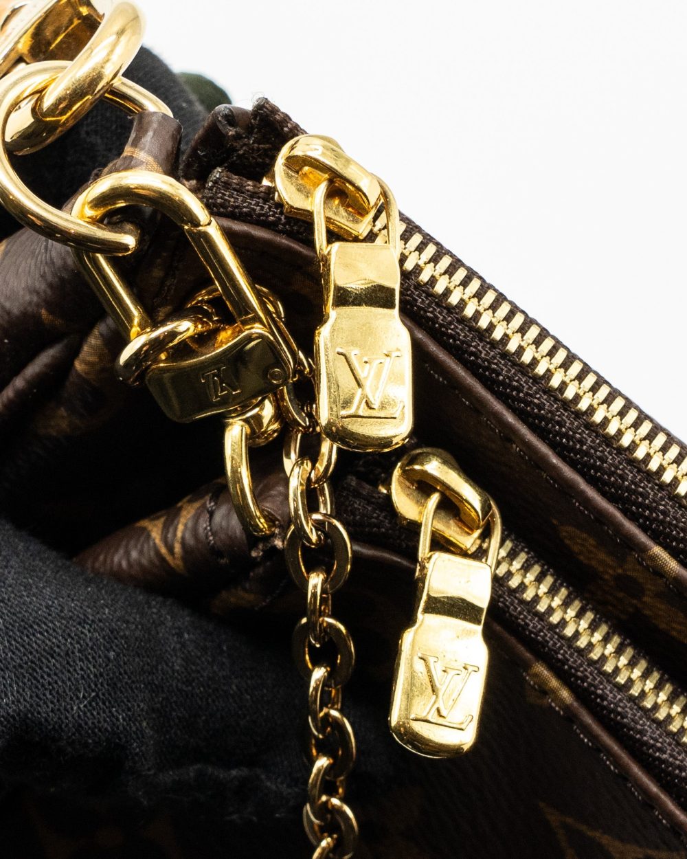 AAA Replica Louis Vuitton LV MULTI POCHETTE ACCESSORIES MONOGRAM CANVAS KHAKI GHW