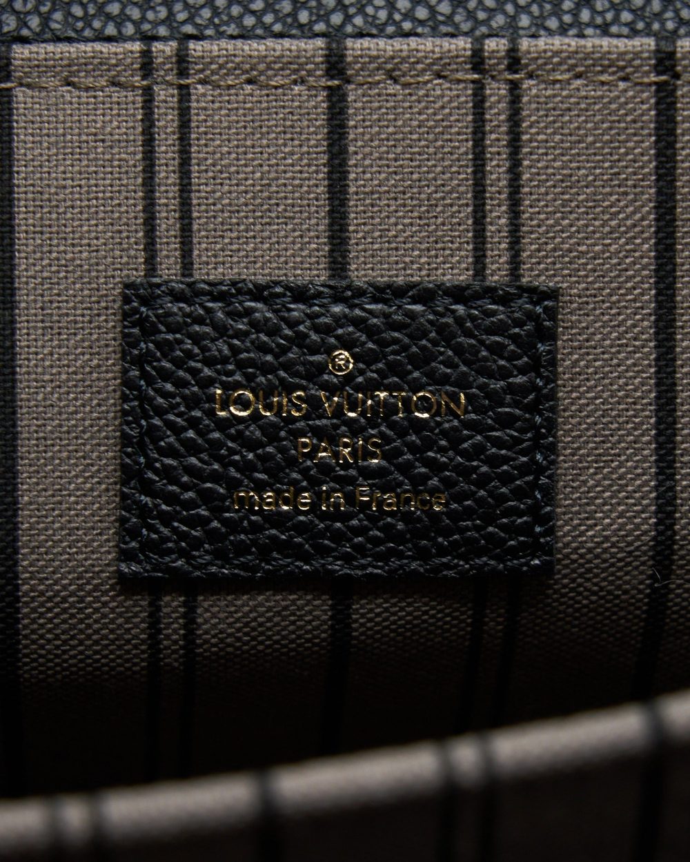 AAA Replica Louis Vuitton LV POCHETTE MÉTIS MONOGRAM EMPREINTE BLACK GHW