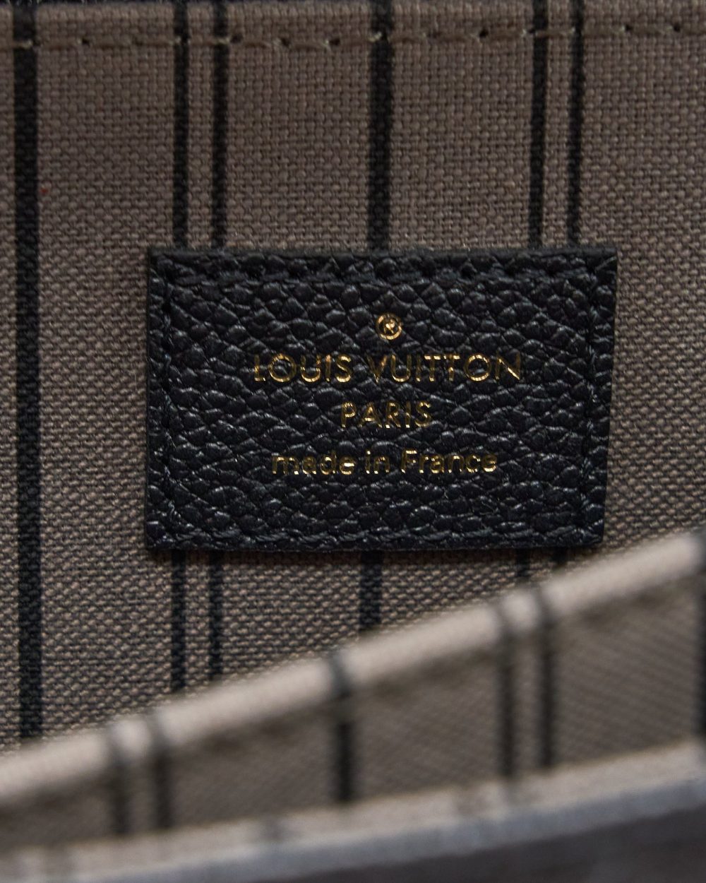 AAA Replica Louis Vuitton LV POCHETTE METIS MONOGRAM EMPREINTE BLACK GHW (NEW VERSION)