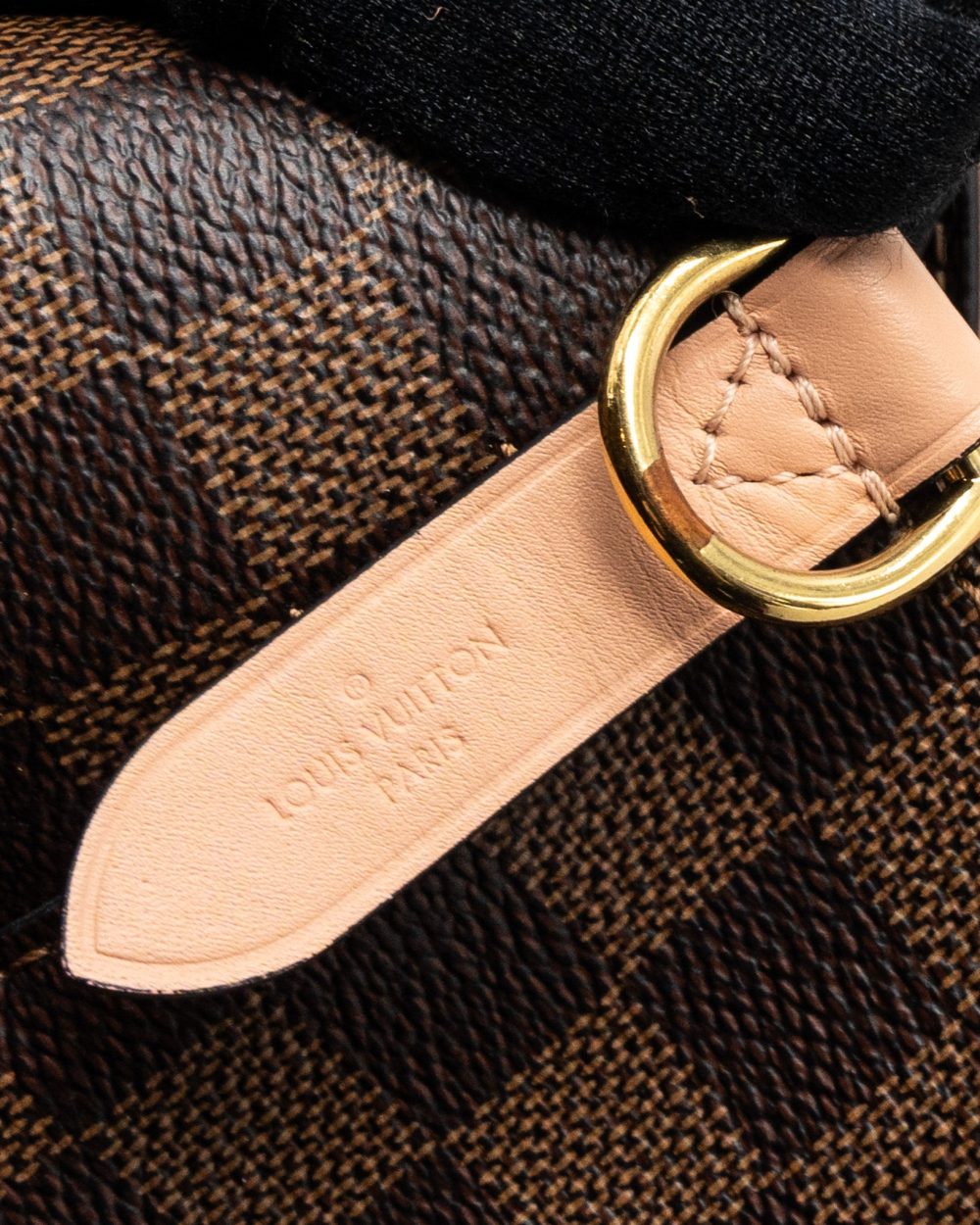 AAA Replica Louis Vuitton LV NEONOE MM DAMIER EBENE CANVAS LIGHT PINK GHW