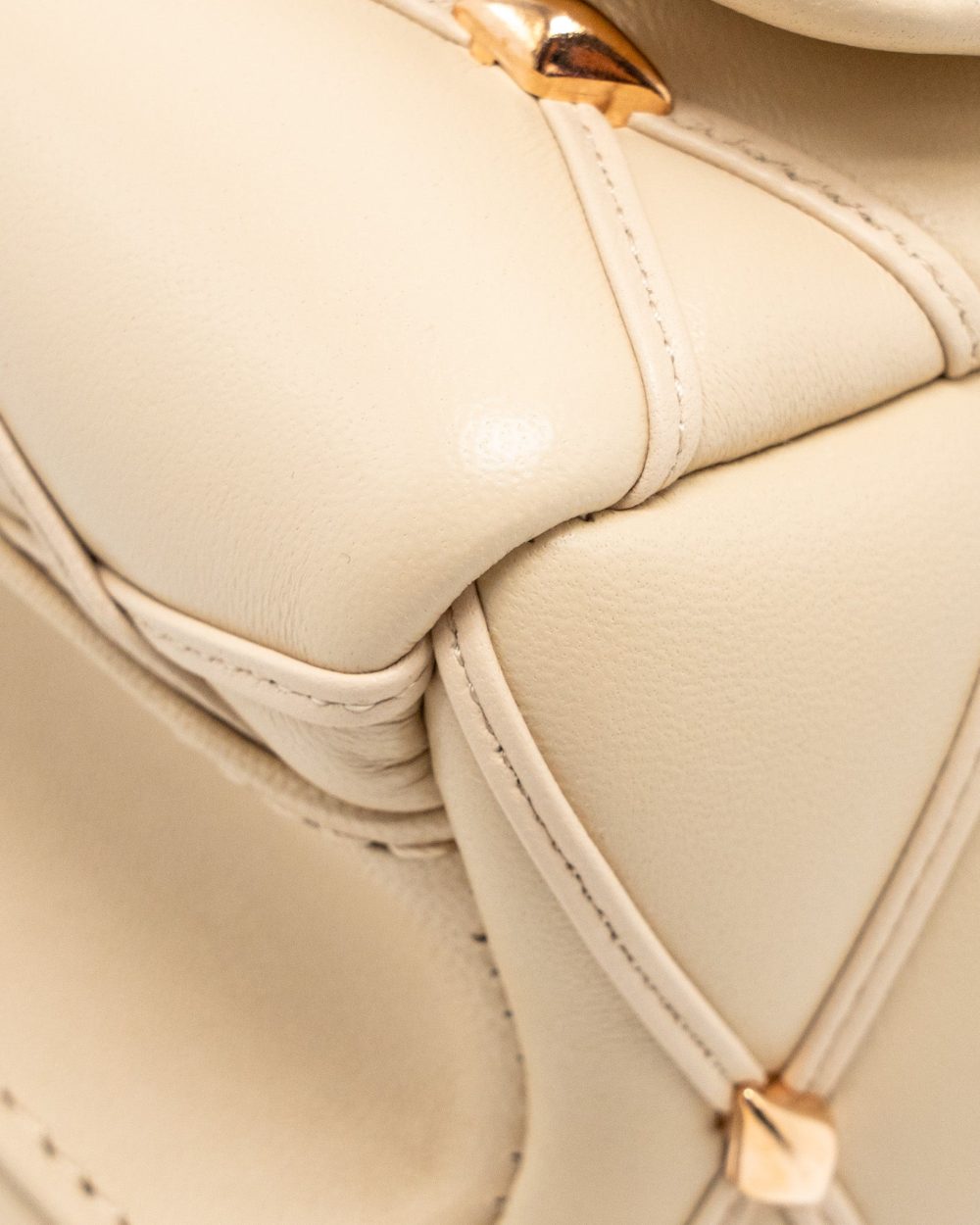 AAA Replica Louis Vuitton LV GO-14 MM LAMBSKIN BEIGE MULTICOLOUR HARDWARE