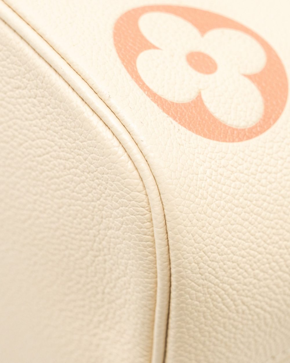 AAA Replica Louis Vuitton LV NEVERFULL MM MONOGRAM EMPREINTE CRÈME/ROSE TRIANON GHW