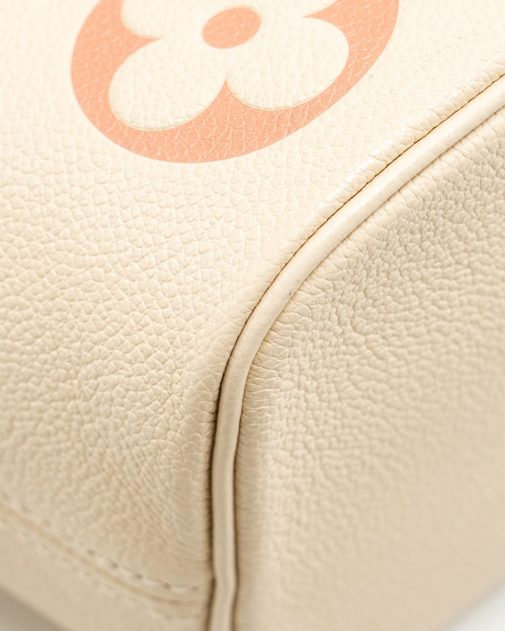 AAA Replica Louis Vuitton LV NEVERFULL MM MONOGRAM EMPREINTE CRÈME/ROSE TRIANON GHW