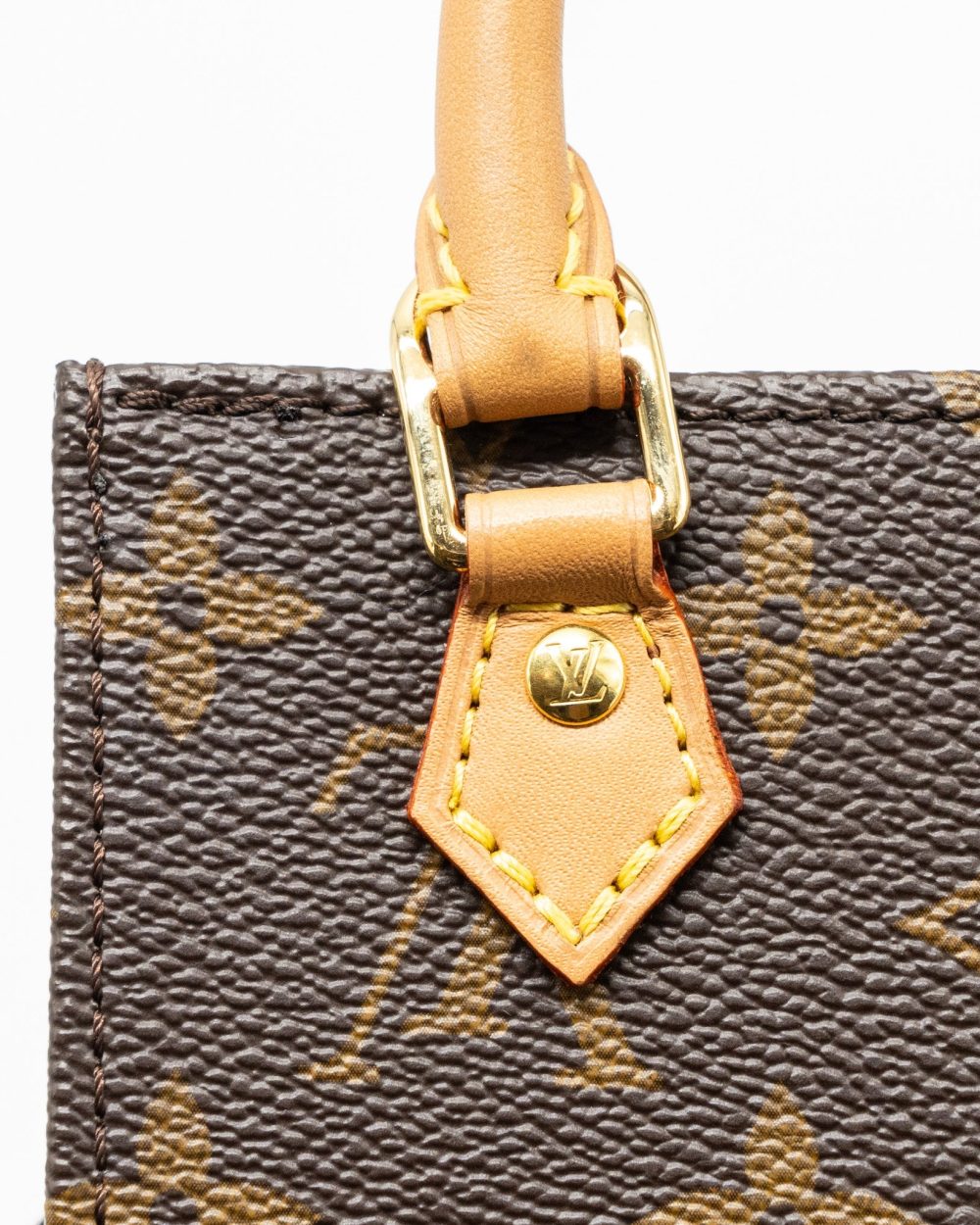 AAA Replica Louis Vuitton LV PETIT SAC PLAT MONOGRAM CANVAS GHW