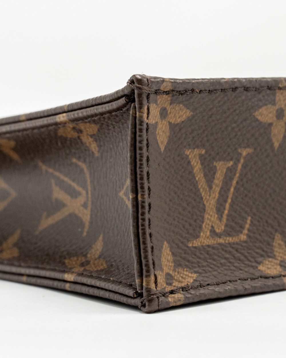 AAA Replica Louis Vuitton LV PETIT SAC PLAT MONOGRAM CANVAS GHW