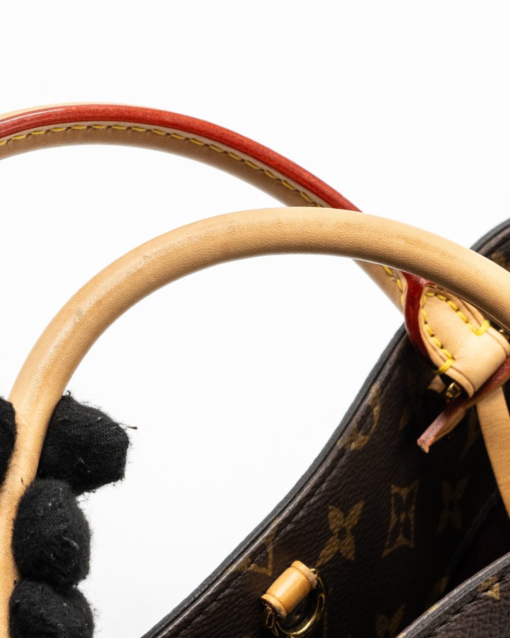 AAA Replica Louis Vuitton LV MONTAIGNE MM MONOGRAM CANVAS GHW