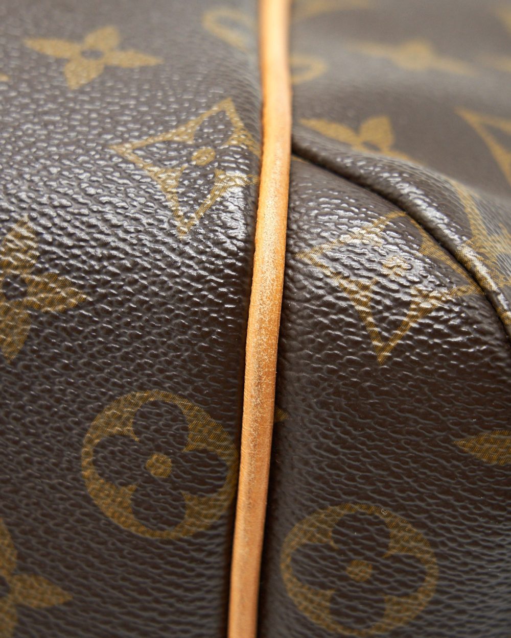 AAA Replica Louis Vuitton LV MONOGRAM CANVAS TOTALLY MM