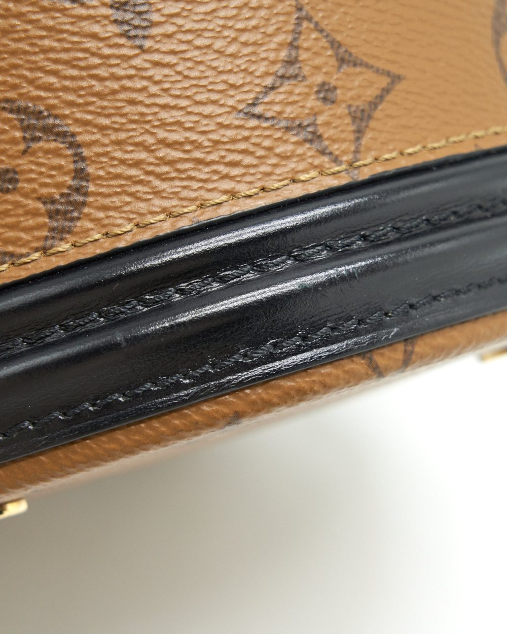 AAA Replica Louis Vuitton LV CANNES BAG MONOGRAM REVERSE CANVAS YEAR 2018