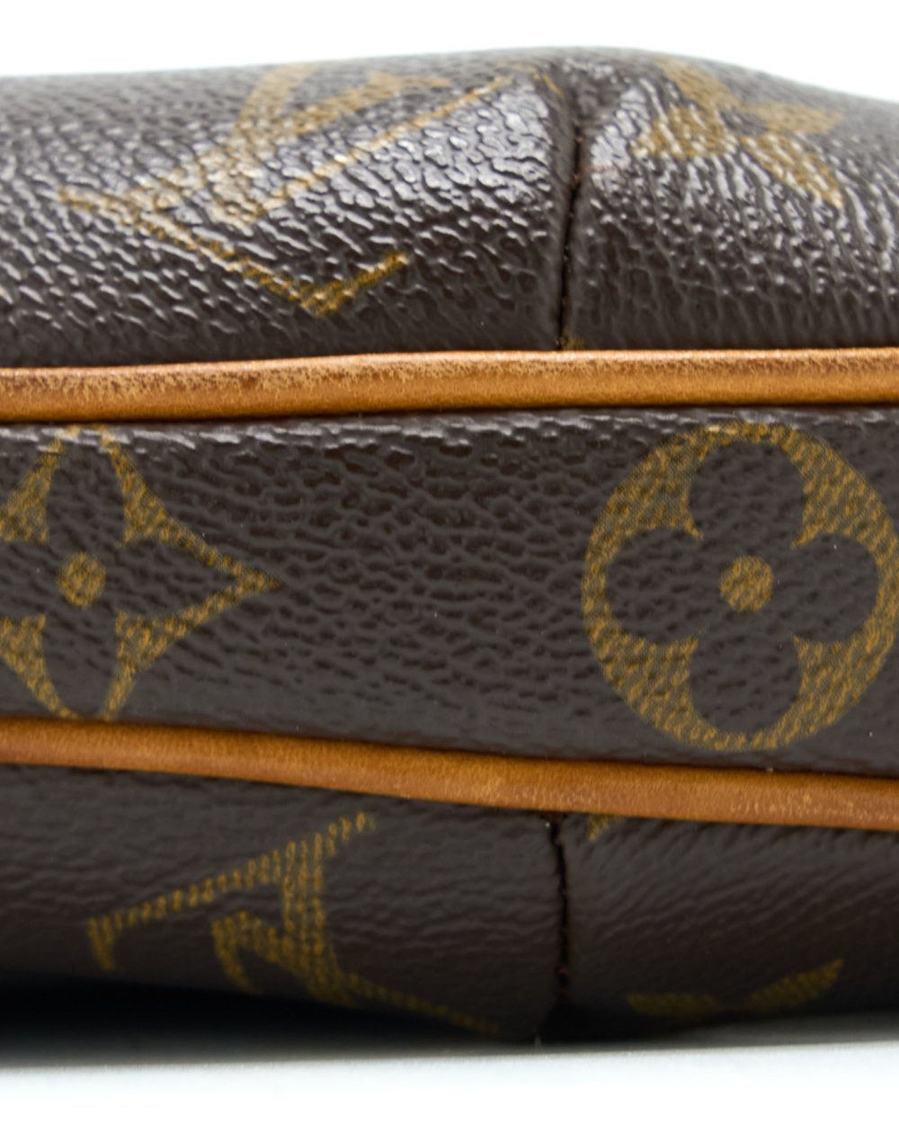 AAA Replica Louis Vuitton LV VINTAGE SHOULDER BAG MONOGRAM CANVAS GHW