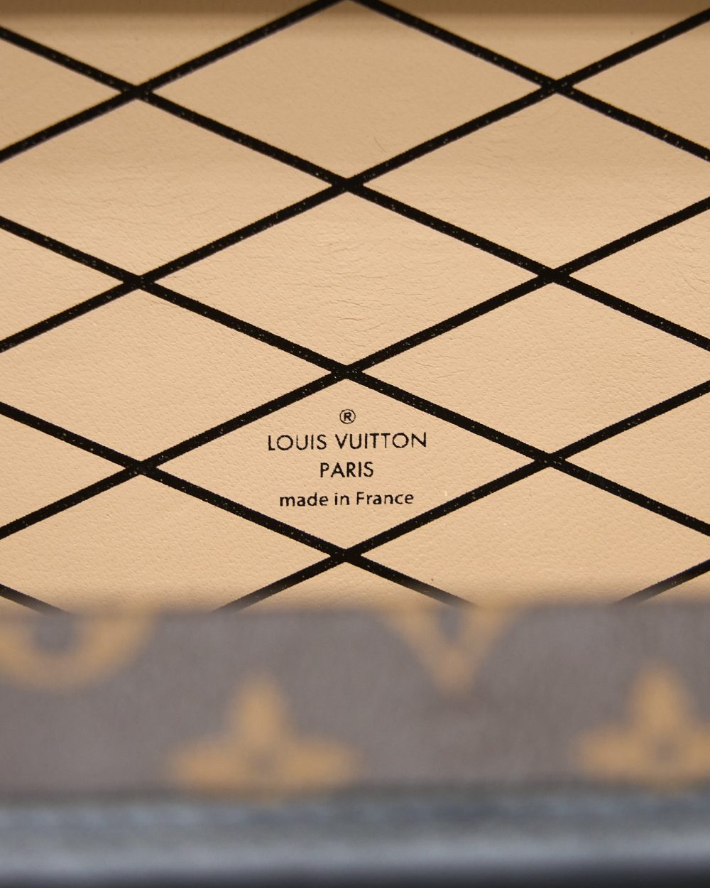 AAA Replica Louis Vuitton LV PETITE MALLE MONOGRAM CANVAS / LEATHER GHW