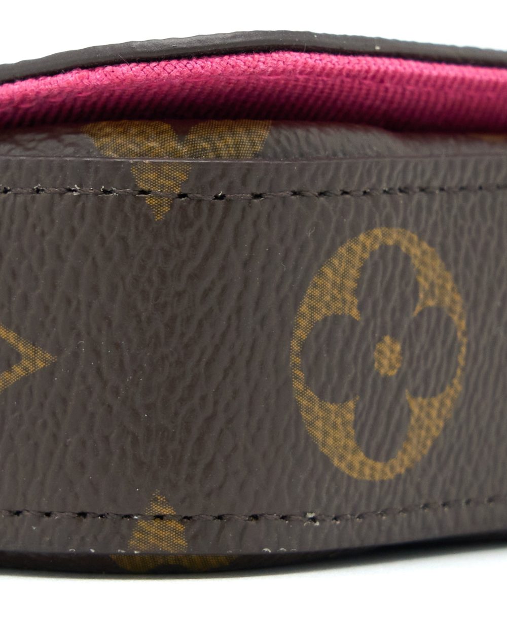 AAA Replica Louis Vuitton LV FELICIE POCHETTE VIVIENNE MASCOT ON HOLLYWOOD DRIVE MONOGRAM CANVAS GHW