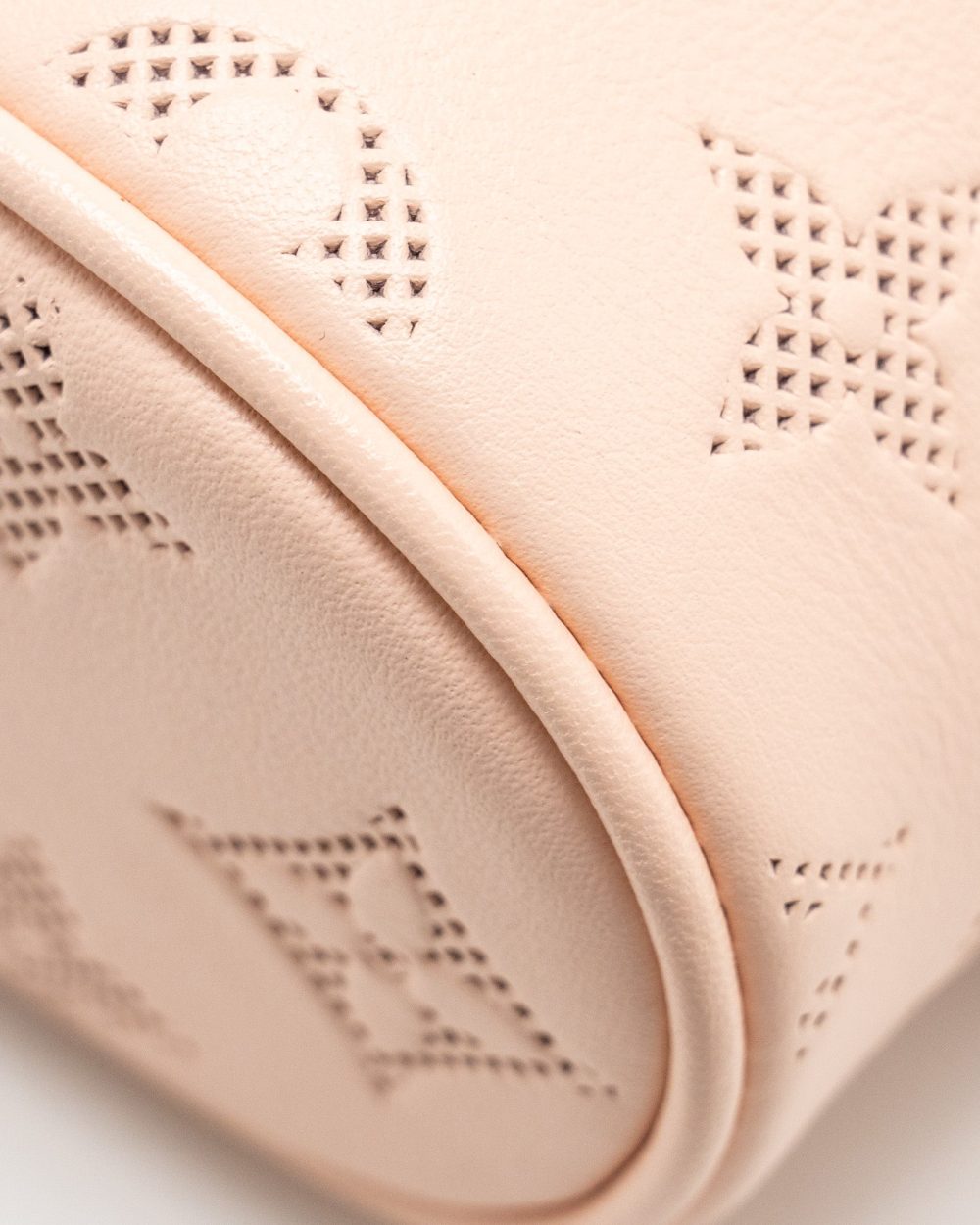 AAA Replica Louis Vuitton LV VANITY POUCH CALFSKIN ROSE JASMIN PINK LGHW