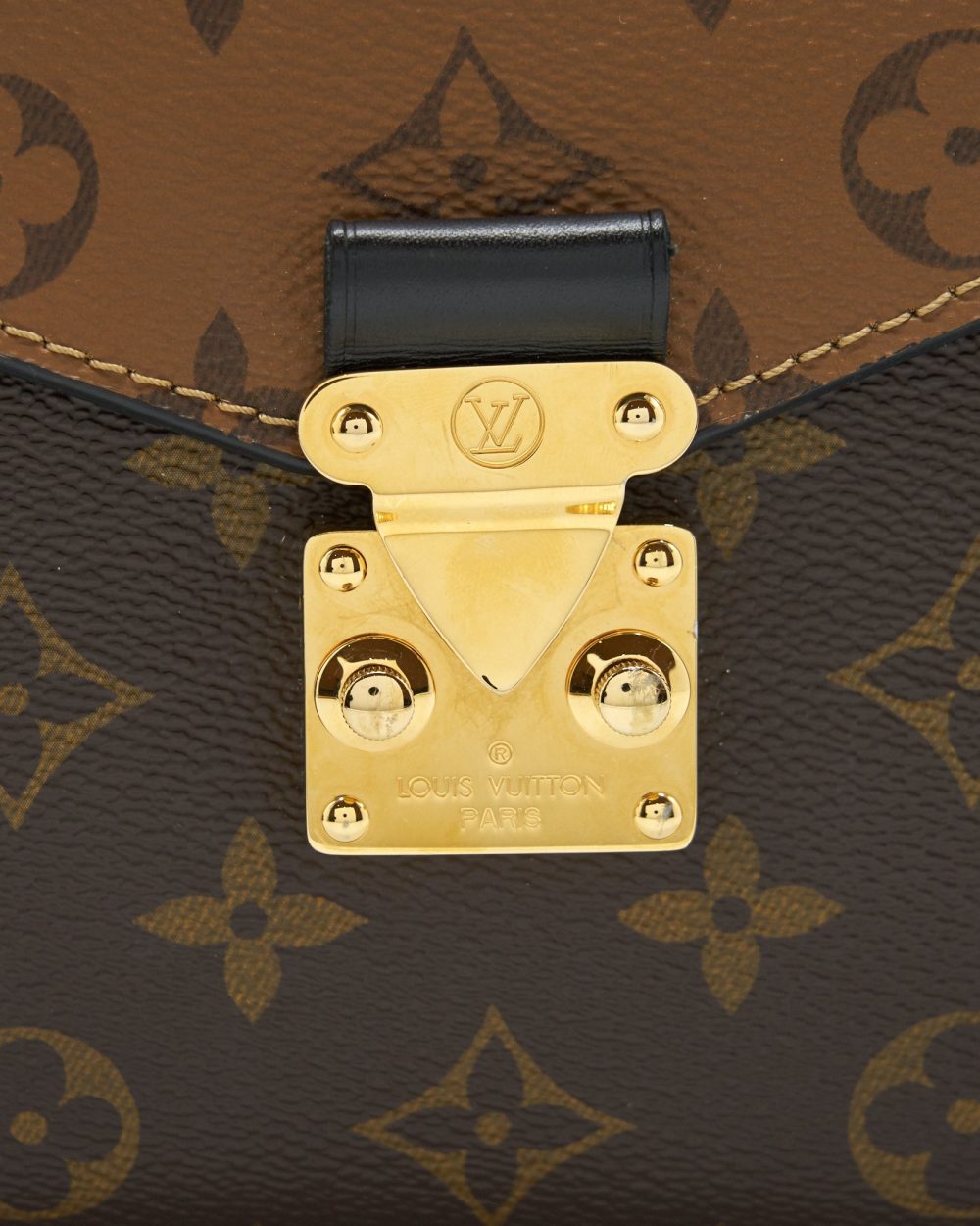 AAA Replica Louis Vuitton LV POCHETTE METIS MONOGRAM CANVAS