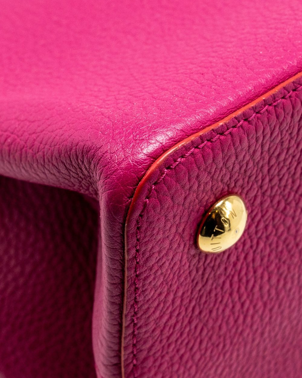 AAA Replica Louis Vuitton LV CAPUCINES GM TAURILLON PINK GHW