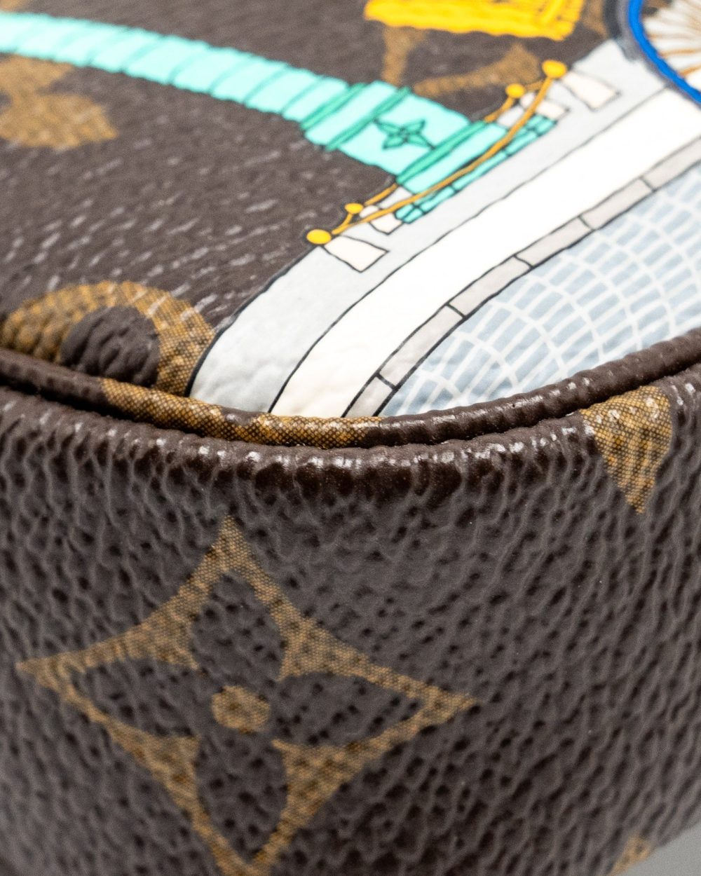 AAA Replica Louis Vuitton LV MINI POCHETTE HOLIDAY LIMITED PRINT MONOGRAM CANVAS GHW