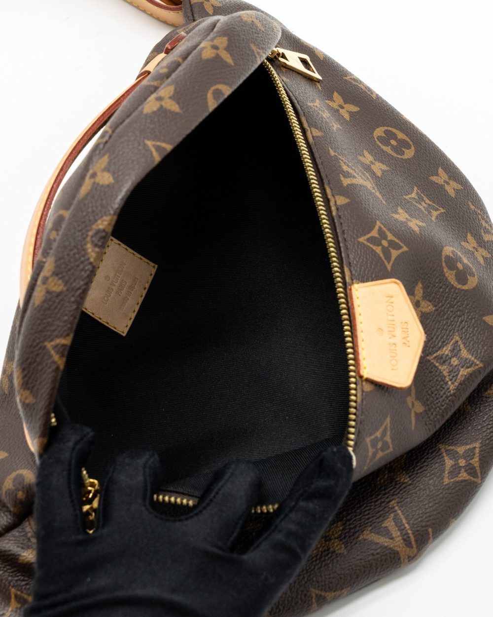 AAA Replica Louis Vuitton LV BUMBAG MONOGRAM CANVAS GHW