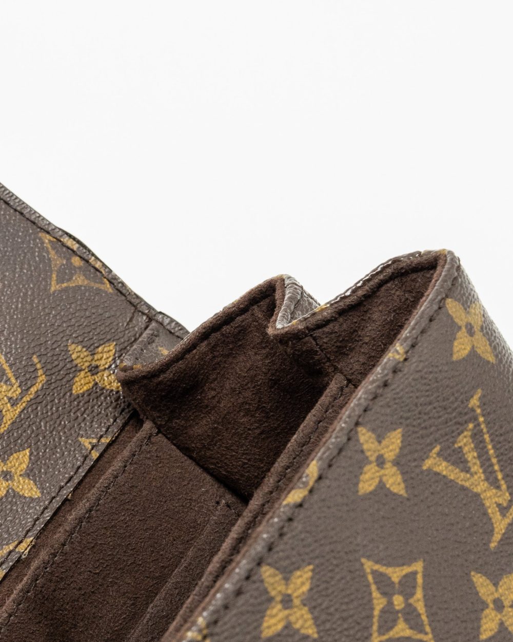 AAA Replica Louis Vuitton LV POCHETTE MÉTIS MONOGRAM CANVAS GHW