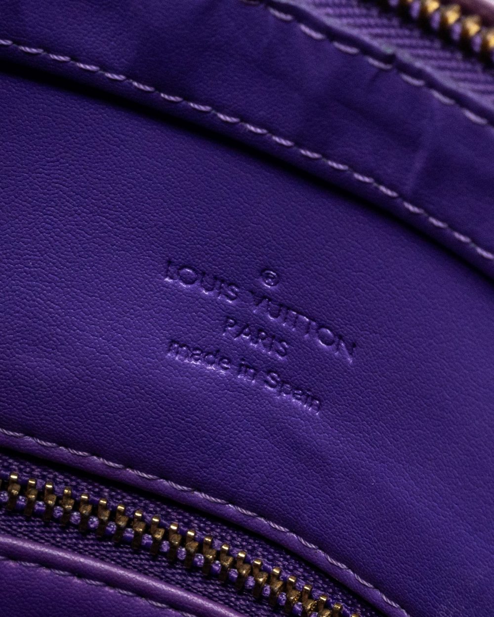 AAA Replica Louis Vuitton LV VINTAGE HOUSTON BAG PATENT PURPLE GHW