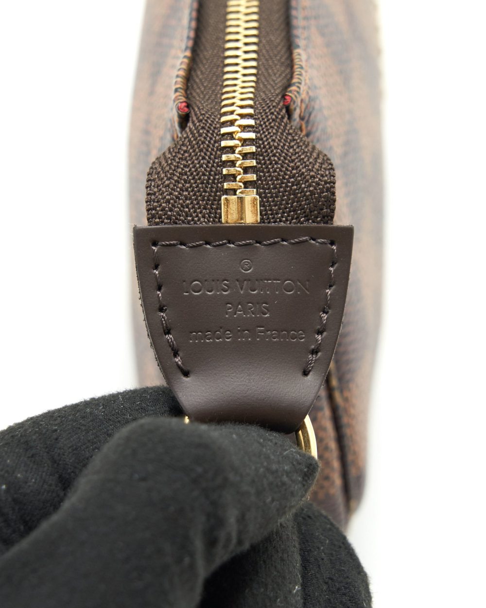 AAA Replica Louis Vuitton LV MINI POCHETTE ACCESSORIES DAMIER EBENE