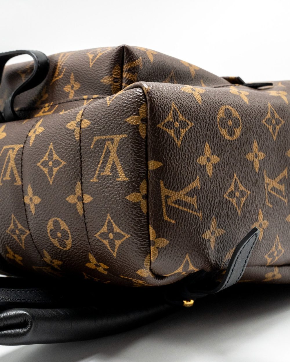 AAA Replica Louis Vuitton LV PALM SPRING BACKPACK MM MONOGRAM CANVAS